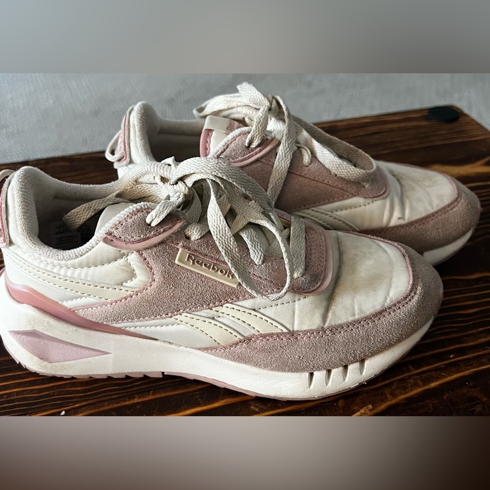 Girls Reebok sneakers